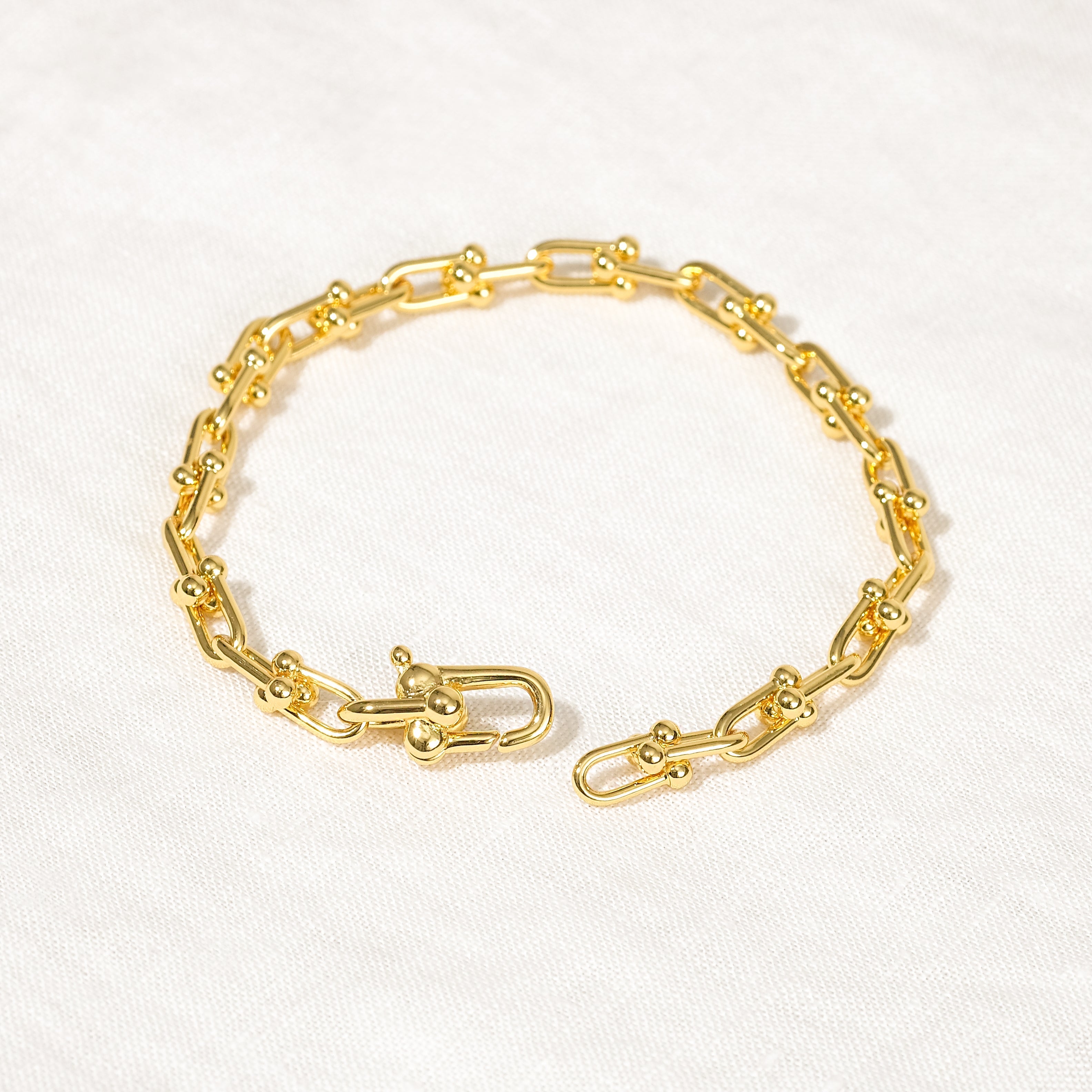 Haru Biggie Bracelet (18K Gold Brass)